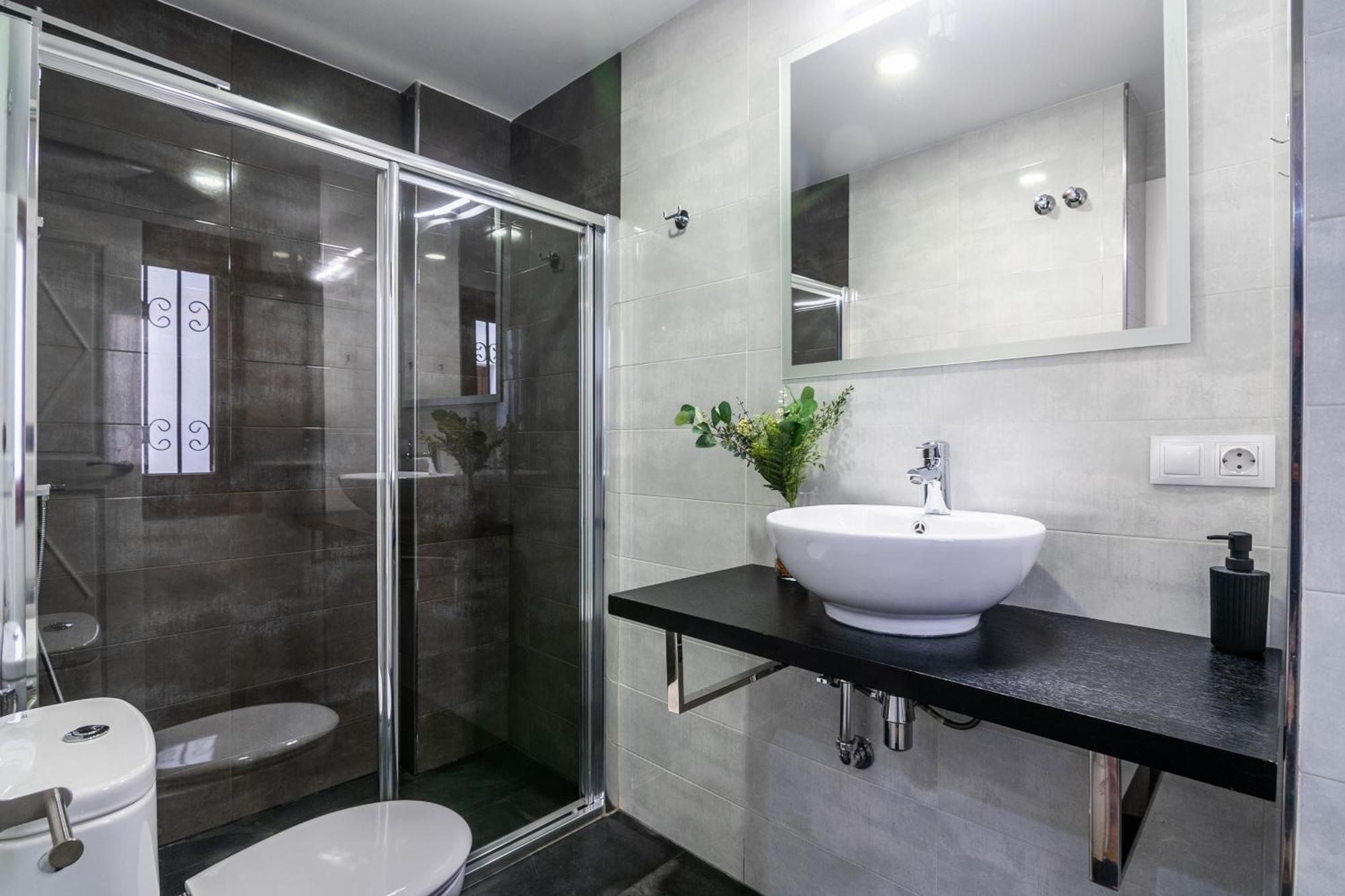 Tuguest Concepcion Apartment Гранада Екстериор снимка